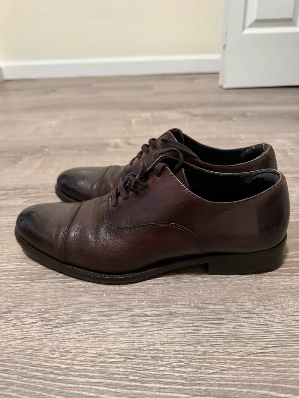 Thursday Boot Company Men's Dark Brown Leather Cap-Toe Oxfords
